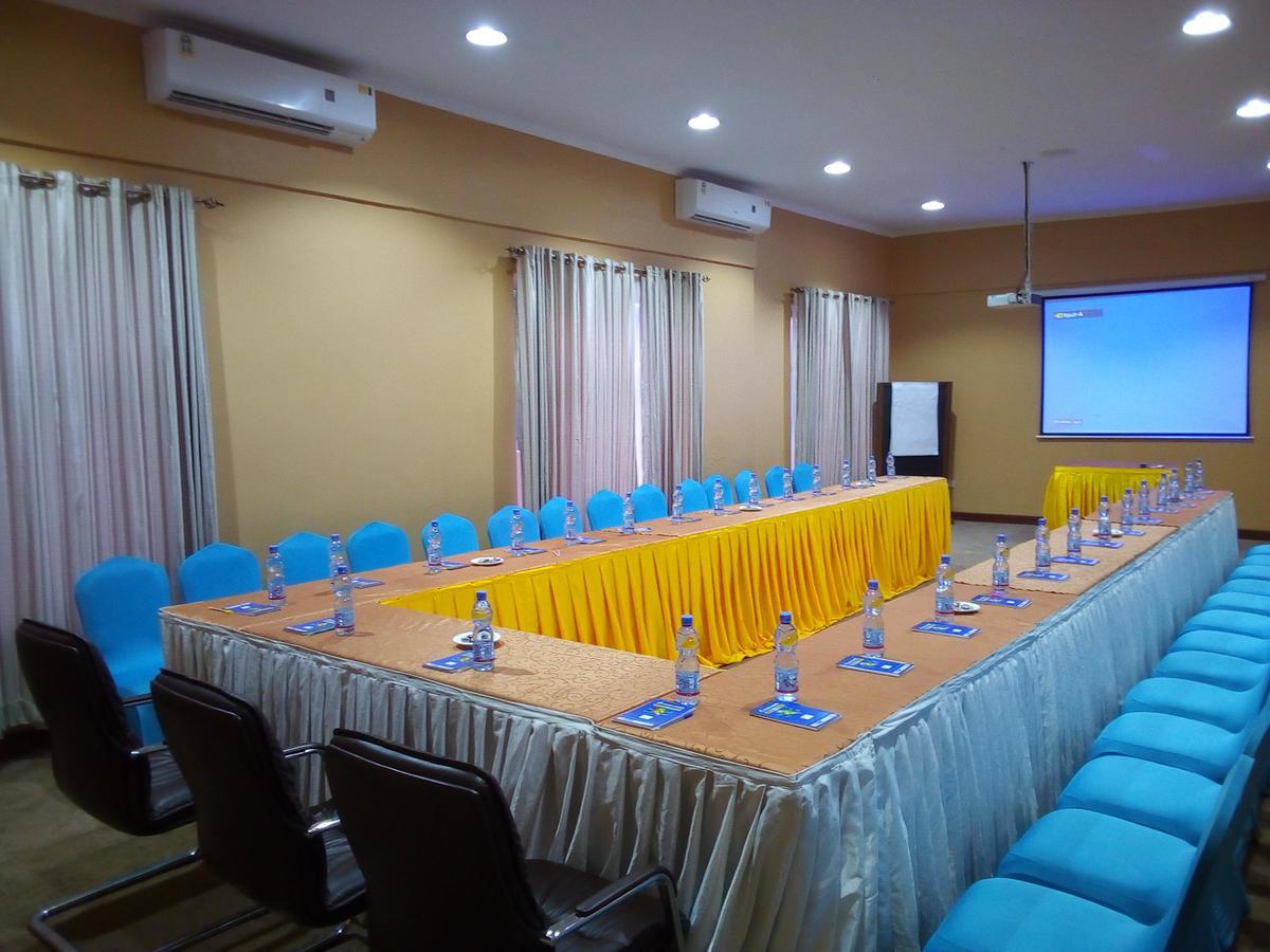 Sea View Beach Resort Lindi Luaran gambar