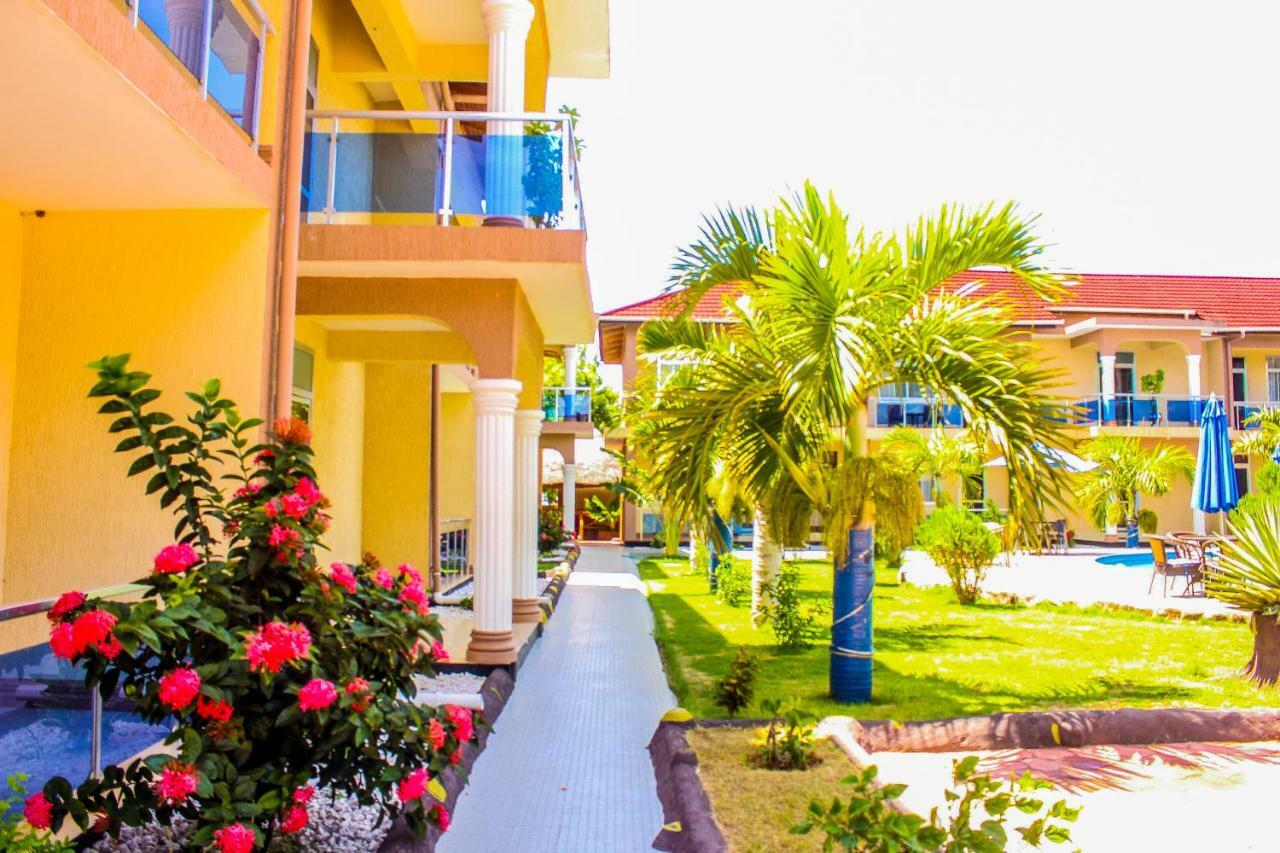 Sea View Beach Resort Lindi Luaran gambar