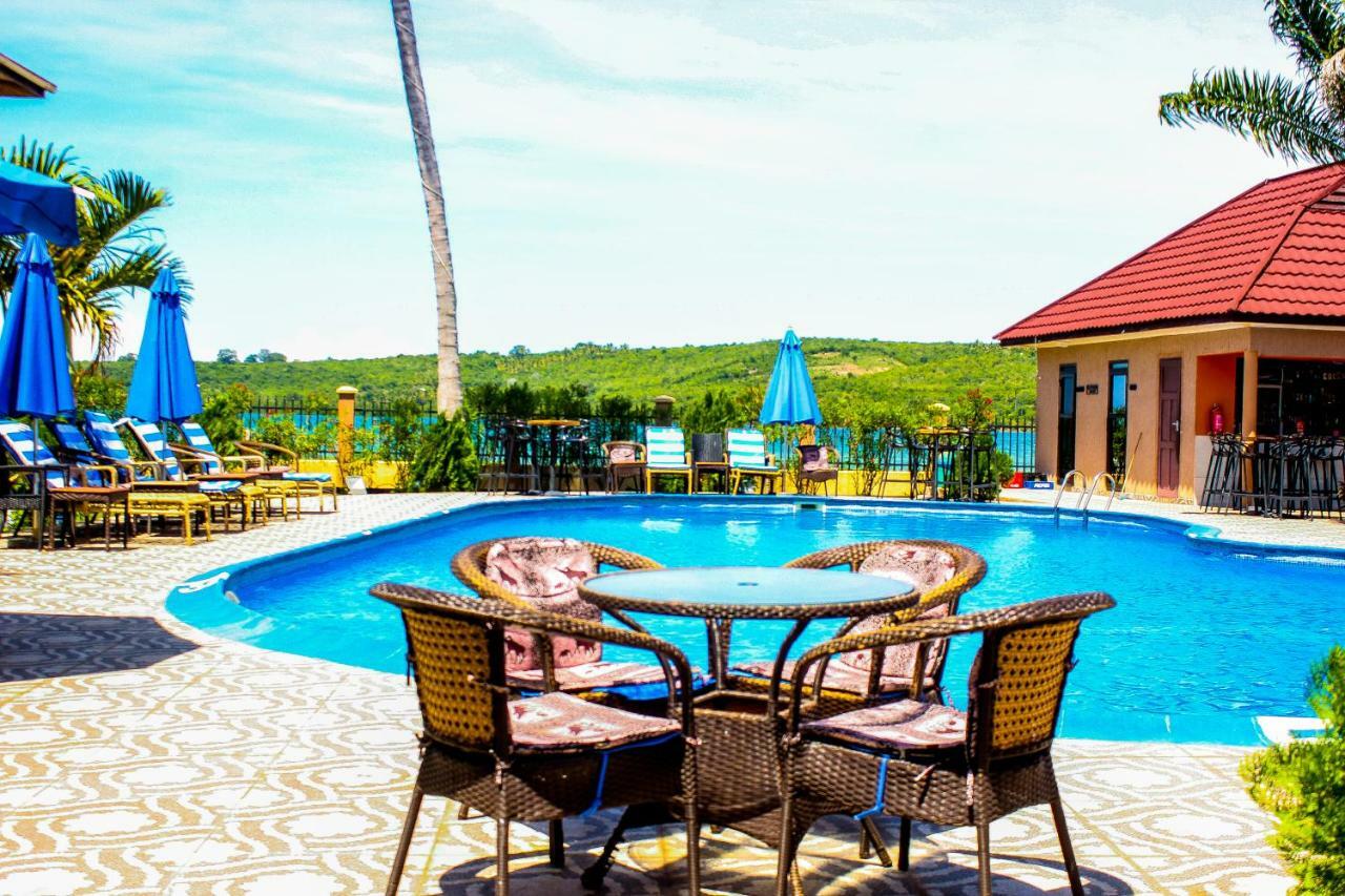 Sea View Beach Resort Lindi Luaran gambar